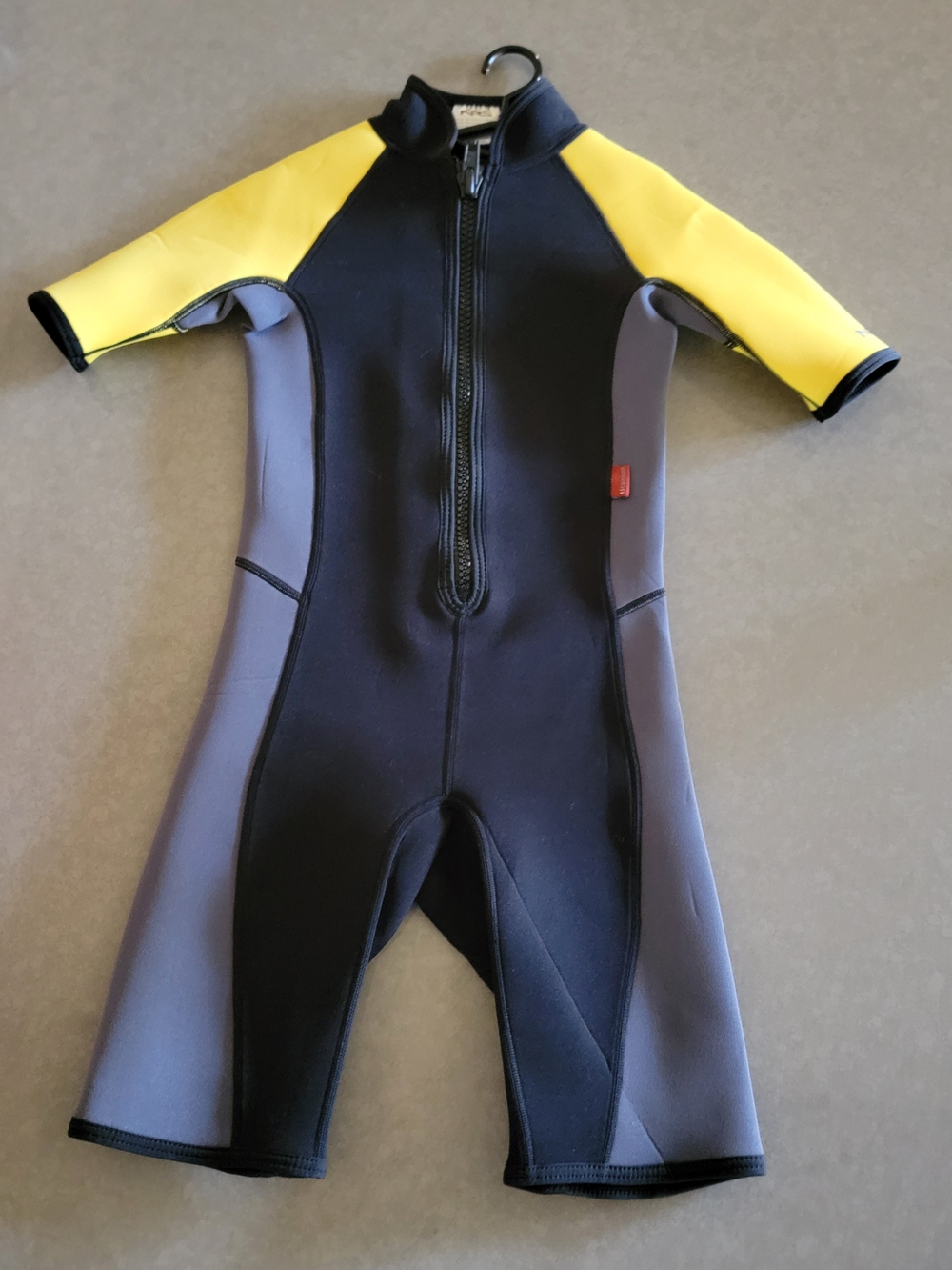 Titanium Kids Short Sleeve Swim Rashguard - Yellow, Black, Gray